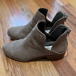 Steve Madden Booties size 7.5